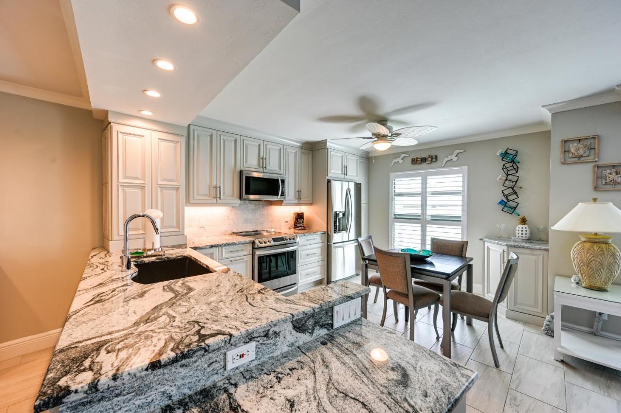 Coastal Marco Island Condo With Club Amenities! エクステリア 写真
